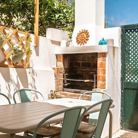 Casa Nª Srª Gracas 度假居